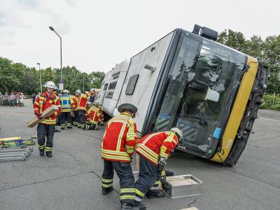 Großübung Busunfall in Kornwestheim