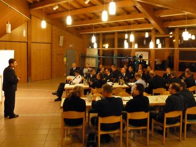 33 Feuerwehrangehörige trafen sich bei der Infoveranstaltung in Erdmannhausen